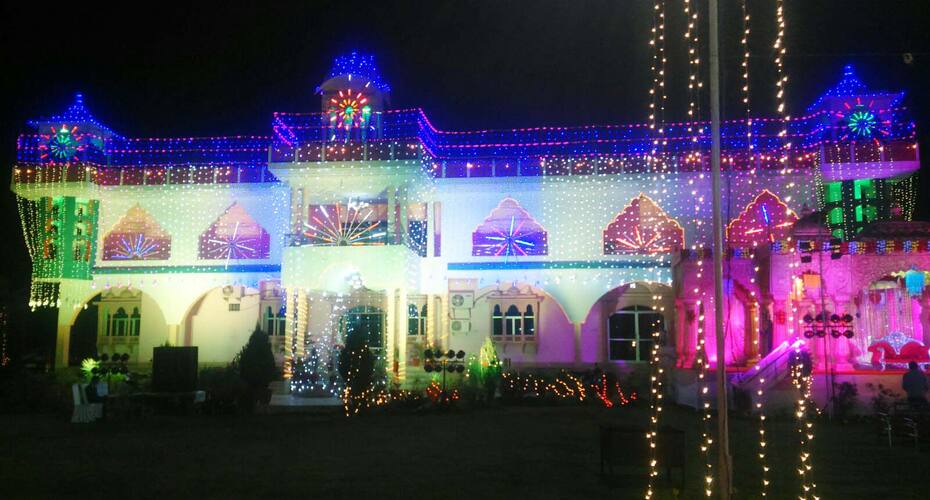 Dolly Hotel & Garden, Alwar 5